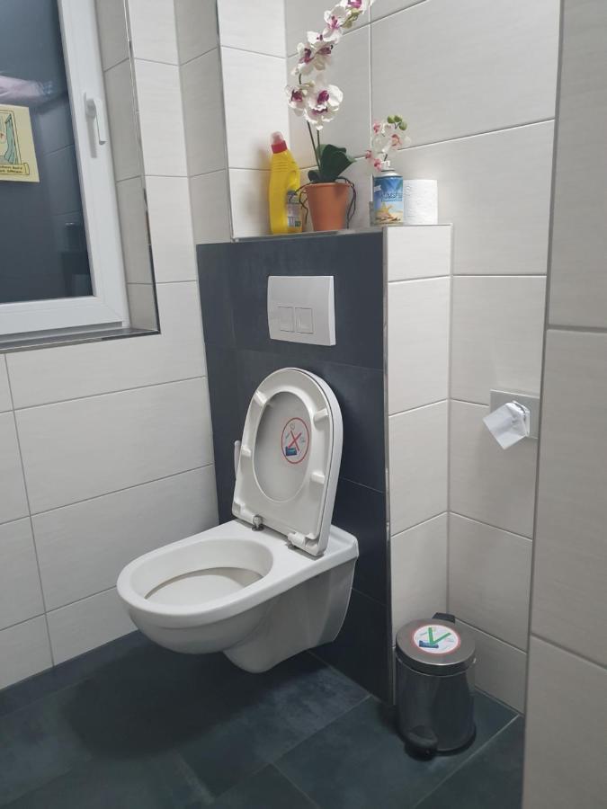 Seelze-Letter Monteurzimmer / Apartment / Messezimmer Екстериор снимка