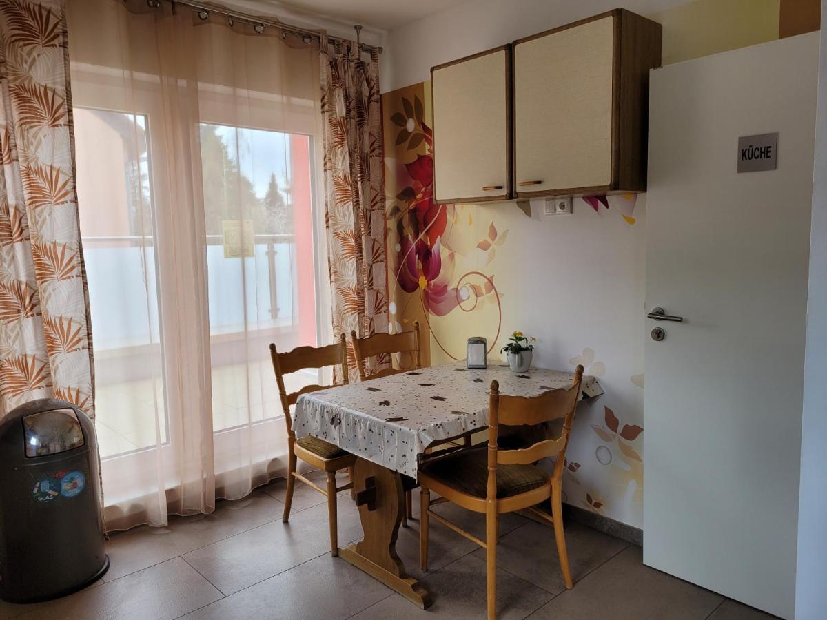 Seelze-Letter Monteurzimmer / Apartment / Messezimmer Екстериор снимка
