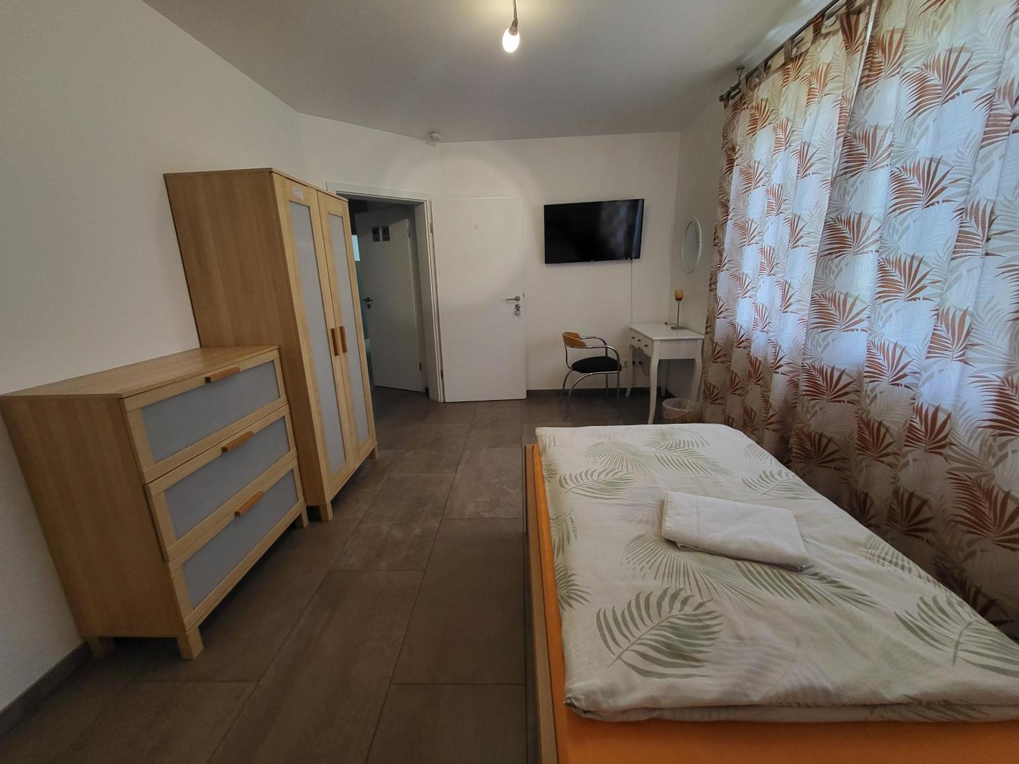 Seelze-Letter Monteurzimmer / Apartment / Messezimmer Екстериор снимка