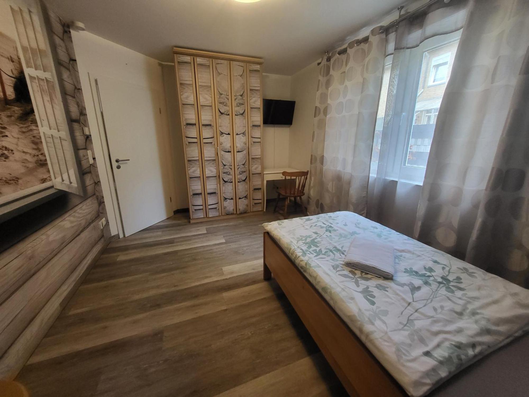 Seelze-Letter Monteurzimmer / Apartment / Messezimmer Екстериор снимка