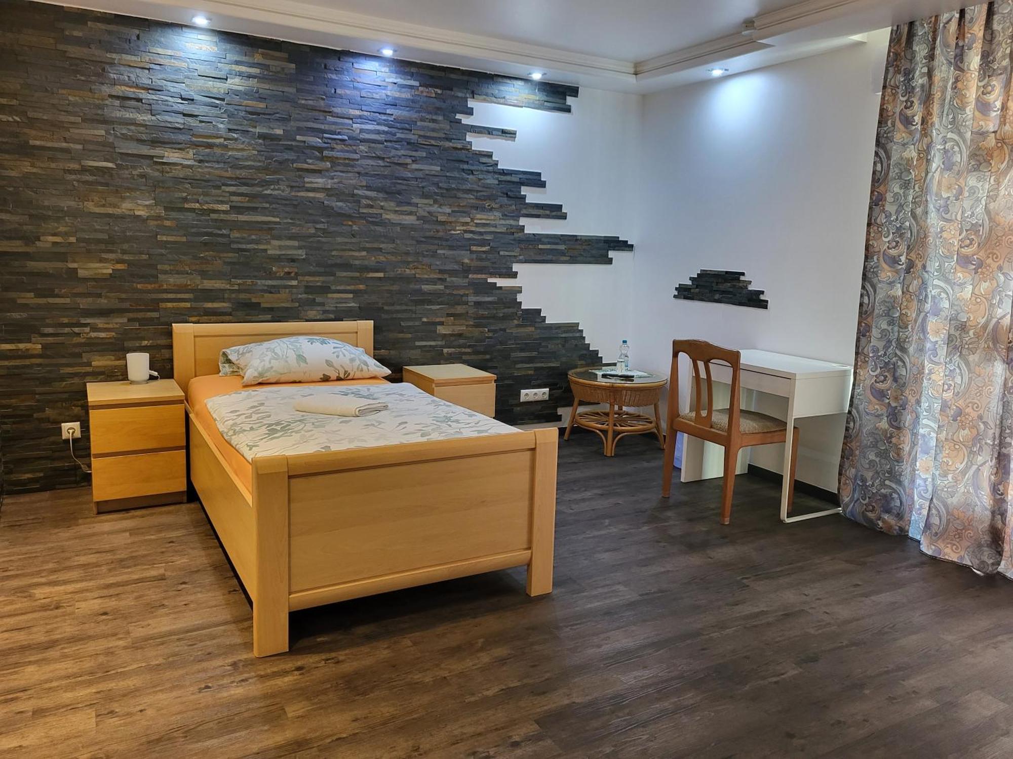 Seelze-Letter Monteurzimmer / Apartment / Messezimmer Екстериор снимка